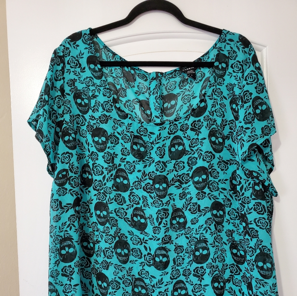 Torrid skull shirt
